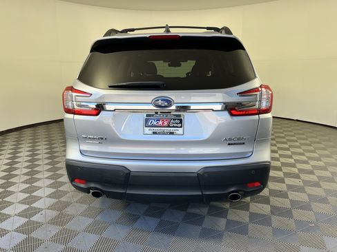 Used 2025 Subaru Ascent Touring w/ Popular Package #2 AWD/4WD image 4