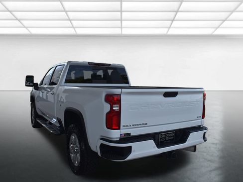 Used 2021 Chevrolet Silverado 2500 LTZ w/ Z71 Chrome Sport Edition AWD/4WD image 8