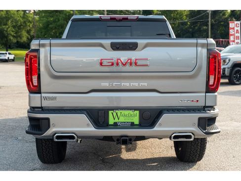 New 2026 GMC Sierra 1500 AT4 w/ AT4 Premium Package AWD/4WD image 7