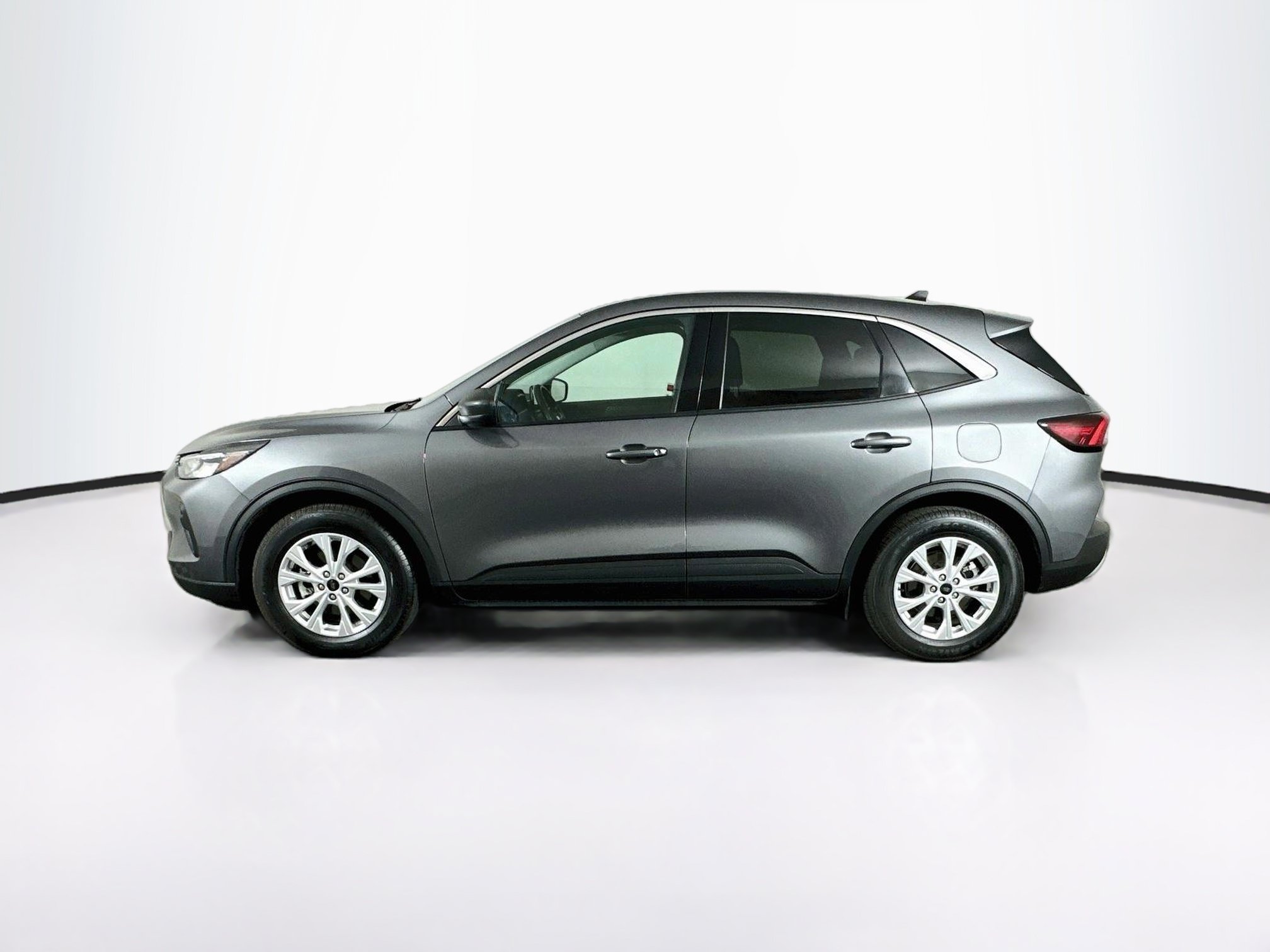 Used 2024 Ford Escape Active FWD image 4
