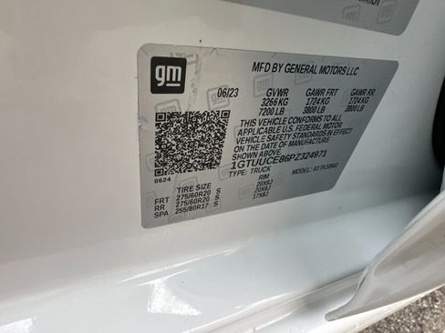 Used 2023 GMC Sierra 1500 Elevation w/ X31 Off-Road Package image 28