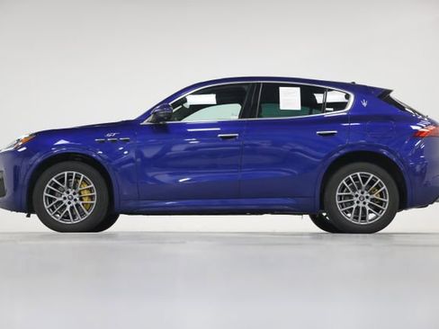 Used 2024 Maserati Grecale GT AWD/4WD image 13