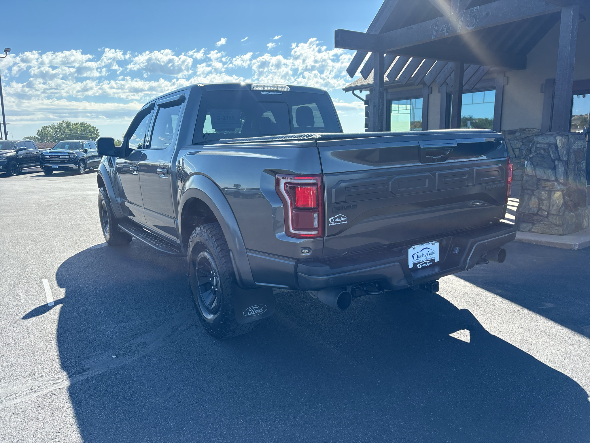 Used 2018 Ford F150 Raptor w/ Equipment Group 802A Luxury AWD/4WD image 8
