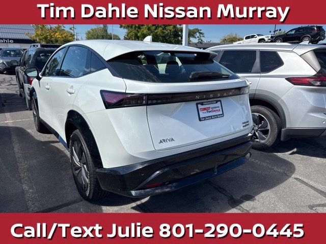 Used 2024 Nissan Ariya AWD image 10