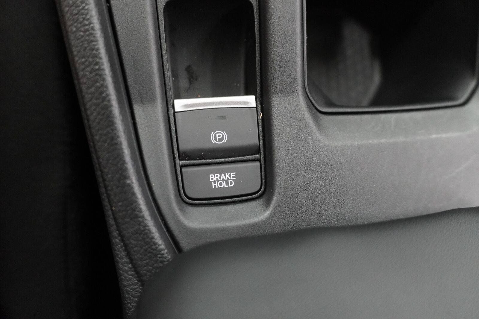 Used 2025 Honda Accord LX image 18