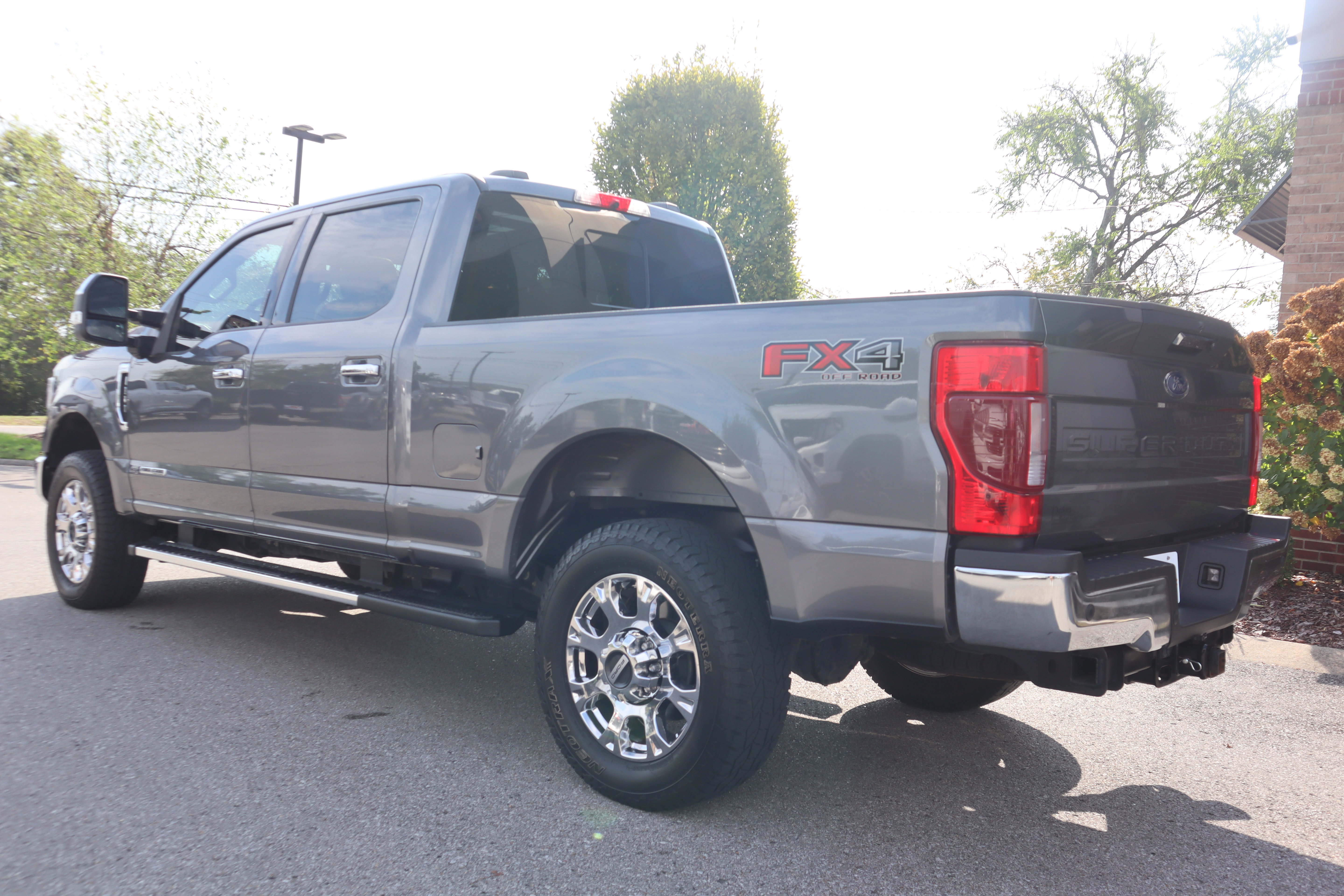 Used 2022 Ford F250 Lariat w/ Chrome Package AWD/4WD image 9