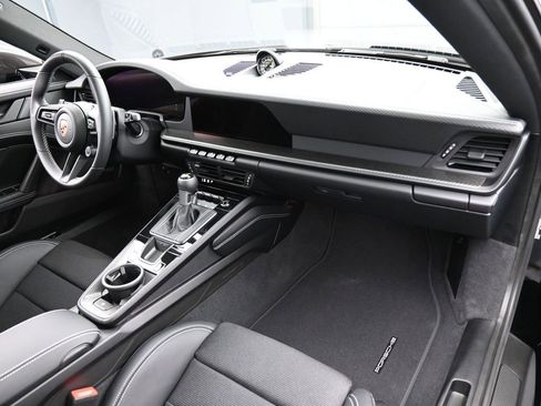 New 2026 Porsche 911 GT3 image 31