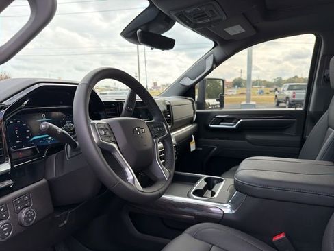 New 2026 Chevrolet Silverado 2500 LTZ w/ Trail Boss Package image 9