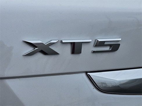 Certified 2025 Cadillac XT5 Premium Luxury image 25