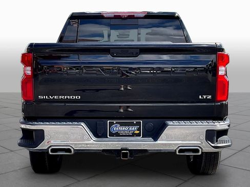Used 2023 Chevrolet Silverado 1500 LTZ w/ LTZ Premium Package AWD/4WD image 5