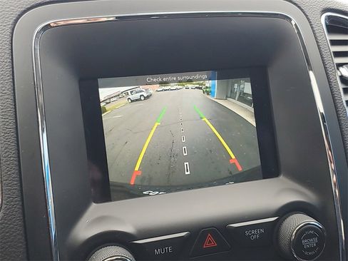 Used 2018 Dodge Durango SXT w/ Quick Order Package 2BB image 22