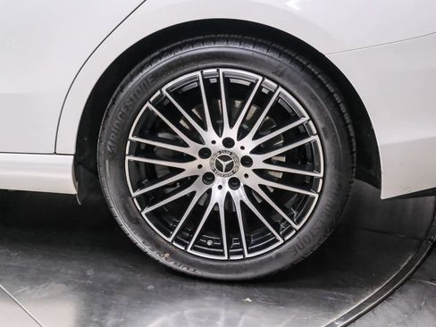 Certified 2023 Mercedes-Benz C 300 Sedan image 9