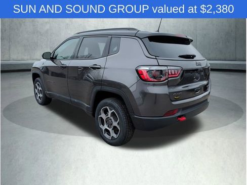 Used 2022 Jeep Compass Trailhawk w/ Sun and Sound Group AWD/4WD image 4