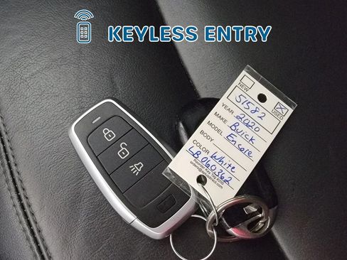 Used 2020 Buick Encore Essence AWD/4WD image 32