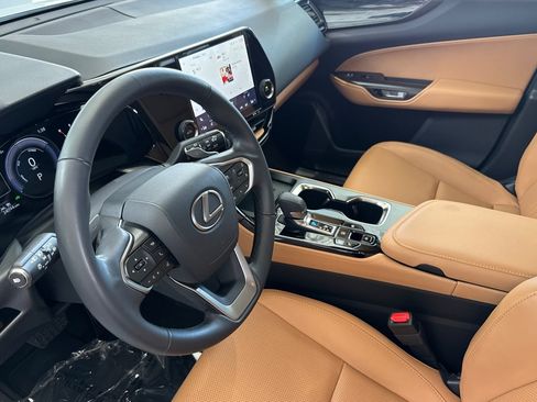 Certified 2024 Lexus NX 350h AWD image 11