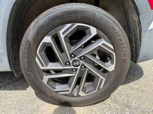 Certified 2025 Hyundai Tucson Limited AWD/4WD image 14