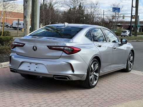 Certified 2025 Acura TLX w/ Technology Package image 6