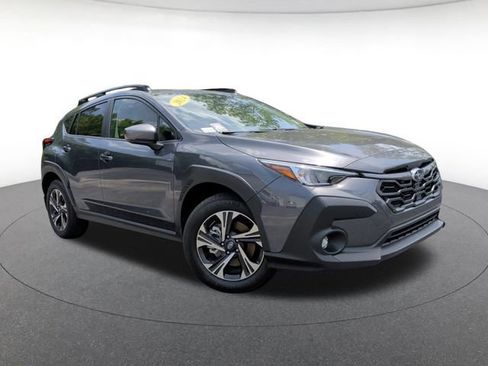 Used 2024 Subaru Crosstrek 2.0i Premium AWD/4WD image 4