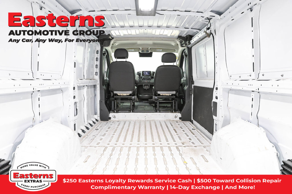 Used 2025 RAM ProMaster 2500 w/ Convenience Group FWD image 10