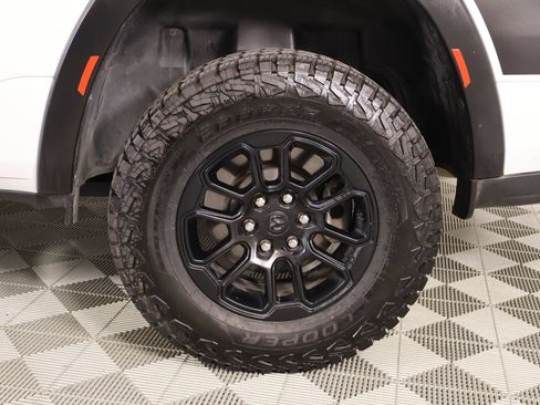 Used 2025 RAM 1500 Rebel w/ Rebel Level 1 Equipment Group AWD/4WD image 19