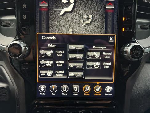 Used 2020 RAM 2500 Laramie AWD/4WD image 20