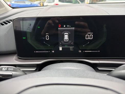 New 2026 Kia Sportage EX AWD/4WD image 32