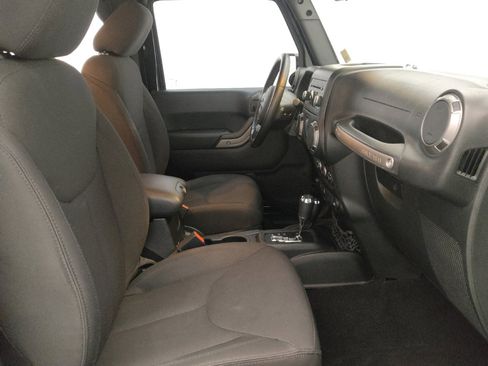 Used 2015 Jeep Wrangler Sport w/ Quick Order Package 24S image 21