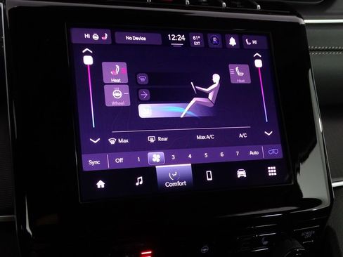 New 2025 Jeep Grand Cherokee Laredo image 35