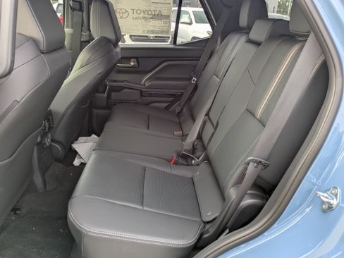 New 2026 Toyota 4Runner Limited AWD/4WD image 13