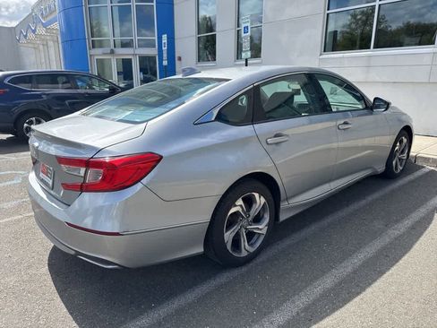 Used 2019 Honda Accord EX image 13