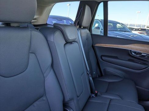 Used 2025 Volvo XC90 B6 Plus w/ Protection Package Premier image 26