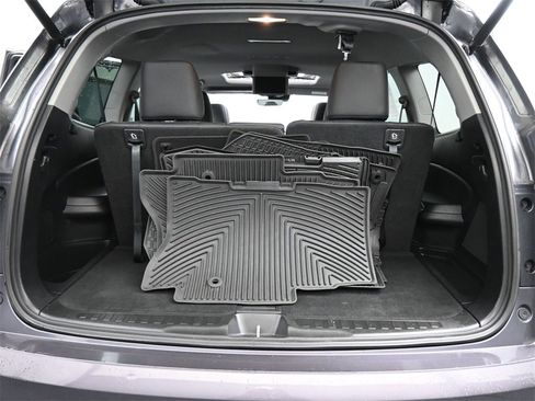 Used 2019 Honda Pilot Touring image 24