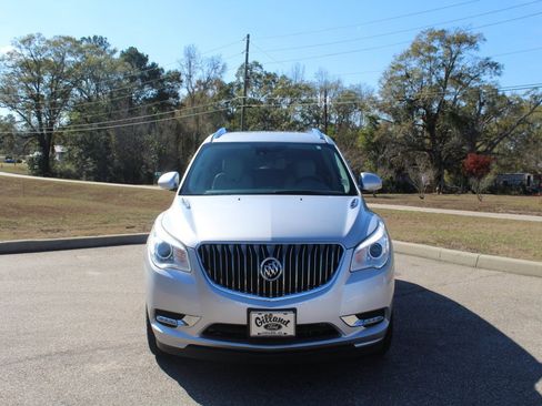 Used 2017 Buick Enclave Premium image 9