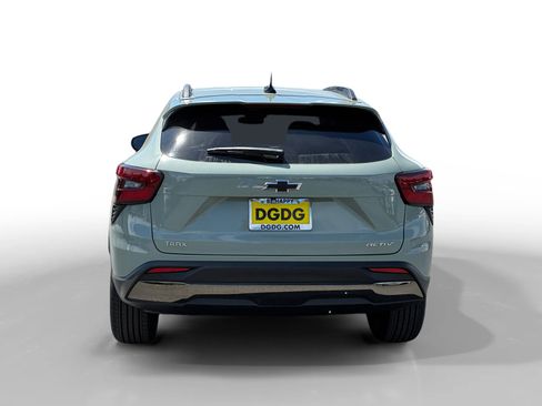 New 2026 Chevrolet Trax ACTIV FWD image 4