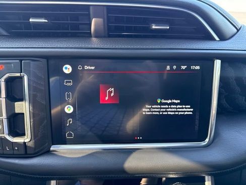 Used 2022 GMC Yukon XL Denali AWD/4WD image 35