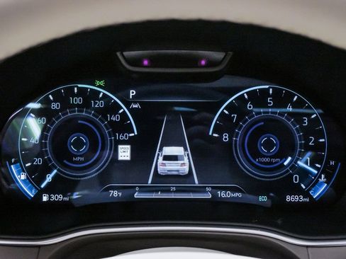 Certified 2024 Genesis GV80 3.5T w/ Prestige Package image 22