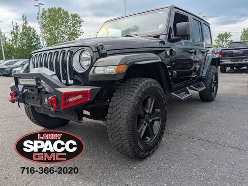 Used 2021 Jeep Wrangler Unlimited Sahara AWD/4WD image 1