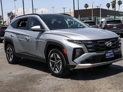 Used 2025 Hyundai Tucson SEL AWD/4WD image 3