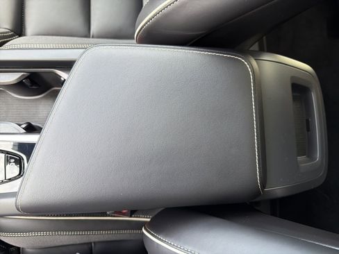 Used 2024 Volvo XC60 T8 Polestar w/ Protection Package Premier image 53