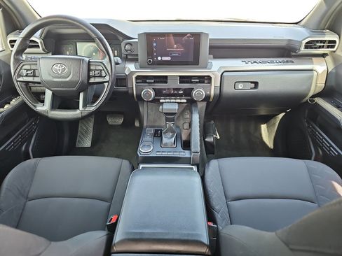 Used 2025 Toyota Tacoma SR5 RWD image 9