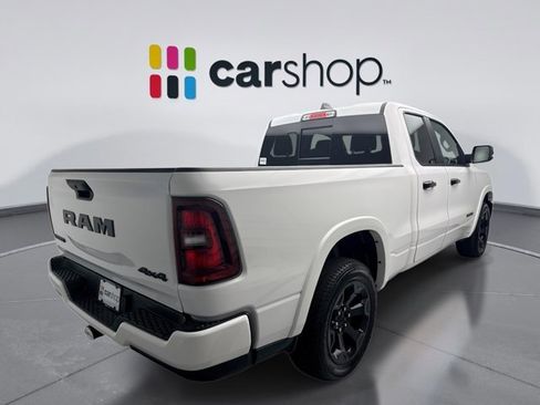 Used 2025 RAM 1500 Big Horn AWD/4WD image 5