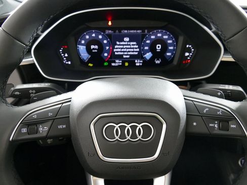 New 2025 Audi Q3 2.0T Premium image 14