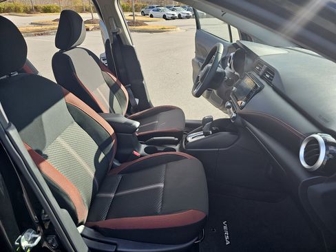 Used 2025 Nissan Versa SR w/ Trunk Package image 10