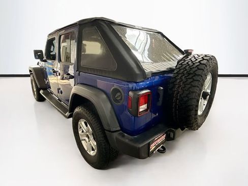 Used 2018 Jeep Wrangler Unlimited Sport S image 8