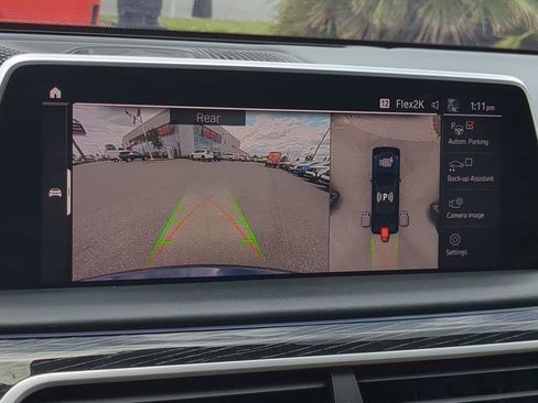 Used 2021 BMW 750i xDrive w/ Executive Package image 20