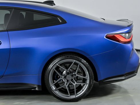 Used 2023 BMW M4 xDrive Competition w/ M Carbon Exterior Package image 9