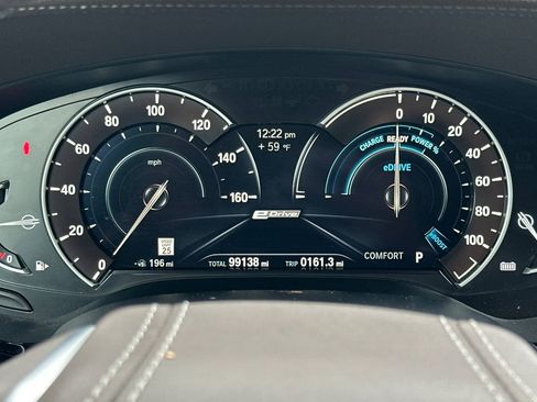 Used 2018 BMW 530e 530e iPerformance image 34