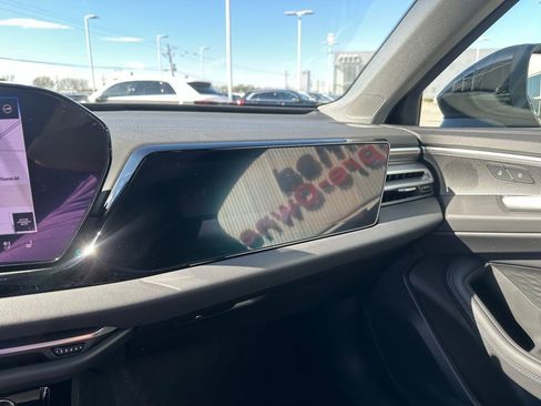 Used 2025 Audi A5 2.0T Prestige image 16