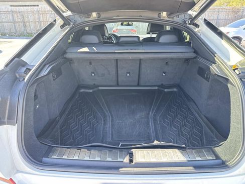 Used 2022 BMW X6 xDrive40i w/ M Sport Package image 8