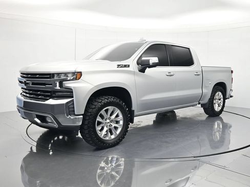 Used 2020 Chevrolet Silverado 1500 LTZ AWD/4WD image 1